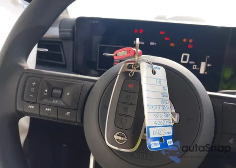 2025 Nissan Kicks Sv Intelligent Awd z USA, uszkodzony, nr VIN 3N8AP6CBXSL382046